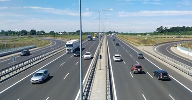 Ciężarówki zostają na Południowej Obwodnicy Warszawy bez ograniczeń. Na stałe